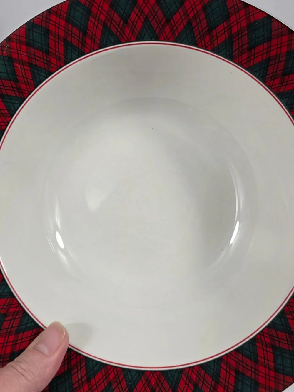 Sasaki Tartan Plaid 9 Inch Serving Bowl White with Red & Green Plaid Border